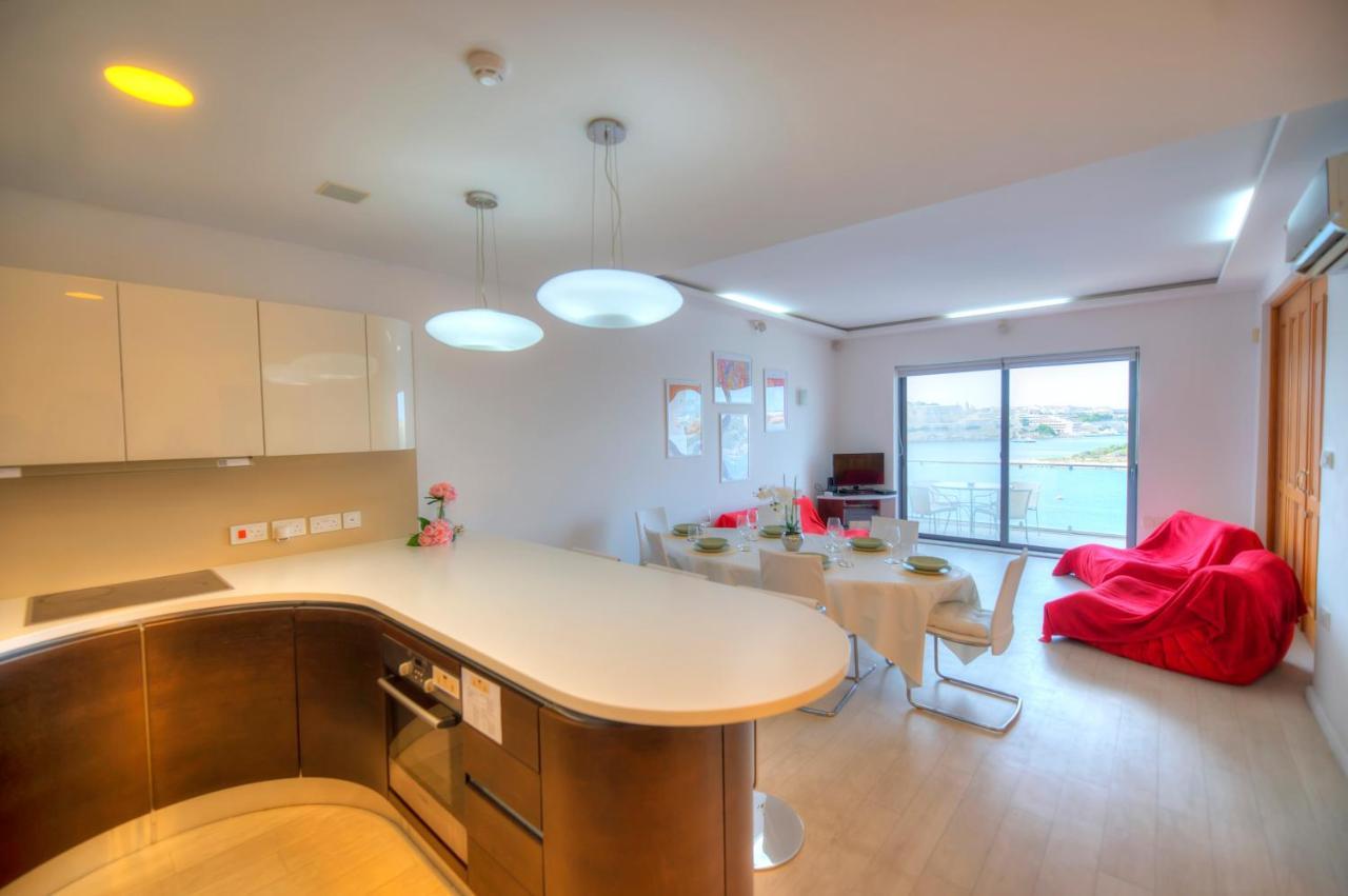 Apartment Bright And Spacious 3 Bedroom With Breathtaking Views - Goslm-5 Sliema